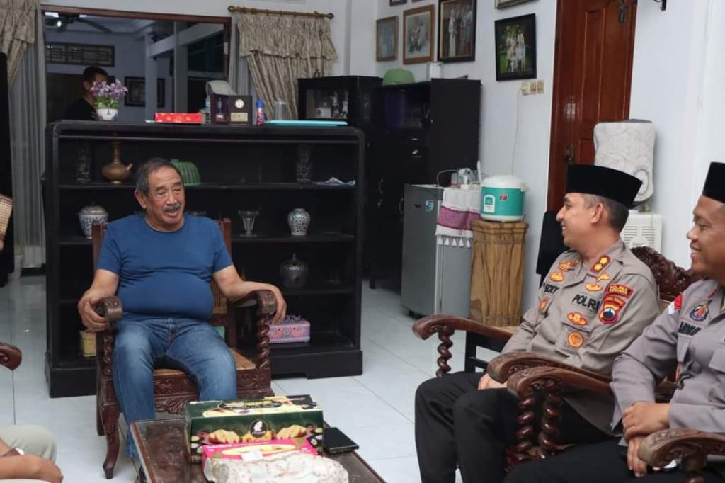 Jajaran Polres Kebumen Silaturahmi ke Jenderal Polisi Purn Surojo Bimantoro, Ini&nbsp;Pesannya