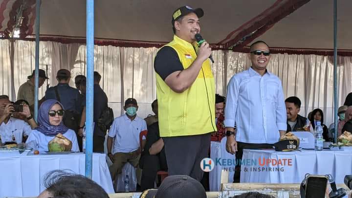 Duta Soraya Juarai Lomba Pacuan Kuda Ambal, Raih Piala Menpora&nbsp;2024