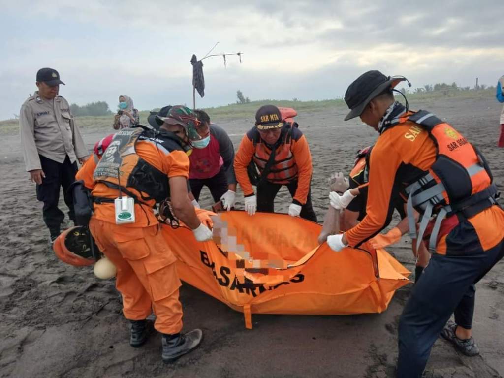 Mandi di Laut, Warga Purworejo Ditemukan Meninggal di Pantai Tlogodepok&nbsp;Mirit