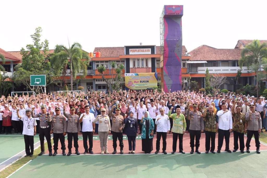 Apel Kesiagaan TPPK, Kapolres Kebumen: Butuh Sinergi Bersama untuk Hilangkan Kekerasan di Satuan&nbsp;Pendidikan