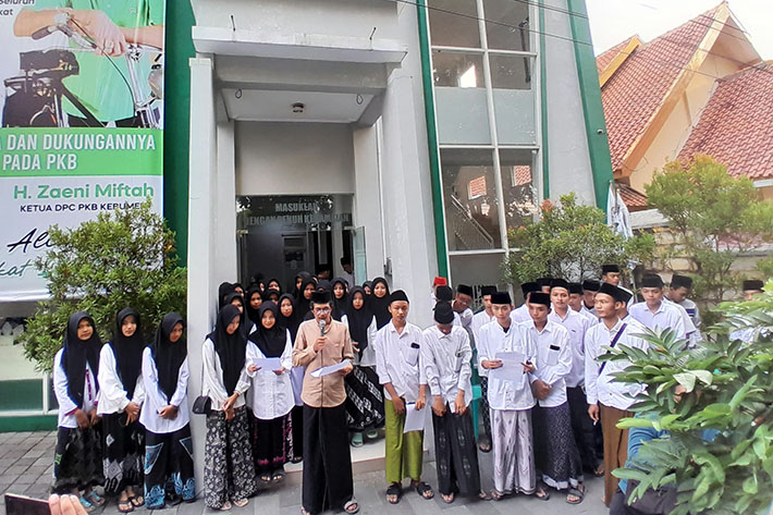 Gus Hakim Ramaikan Bursa Bakal Calon Wakil Bupati Kebumen