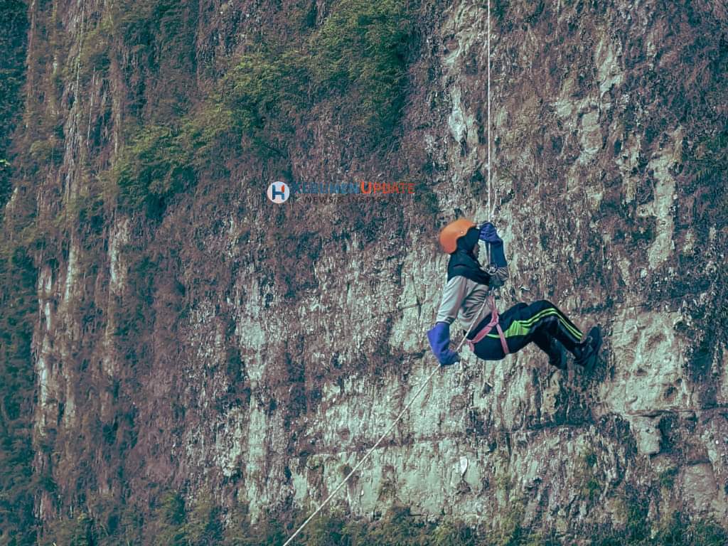 Pacu Adrenalin, Ini Lokasi untuk Turun Tebing (Rappelling) di Kebumen
