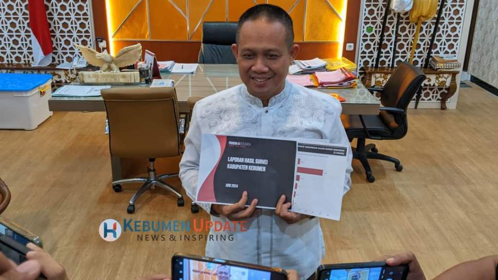 Arif Sugiyanto Kembali Terima Hasil Survei, Kali Ini dari Pandawa Research: 72,3% Dukung&nbsp;Kembali