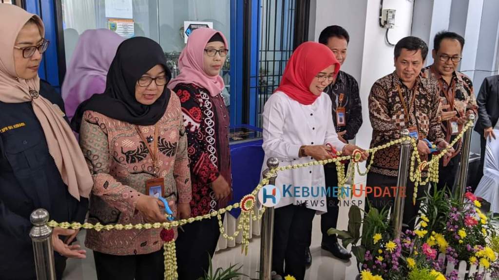Telan Biaya Rp1,1 Miliar, Gedung Baru PT BPR BKK Kebumen KC Adimulyo&nbsp;Diresmikan