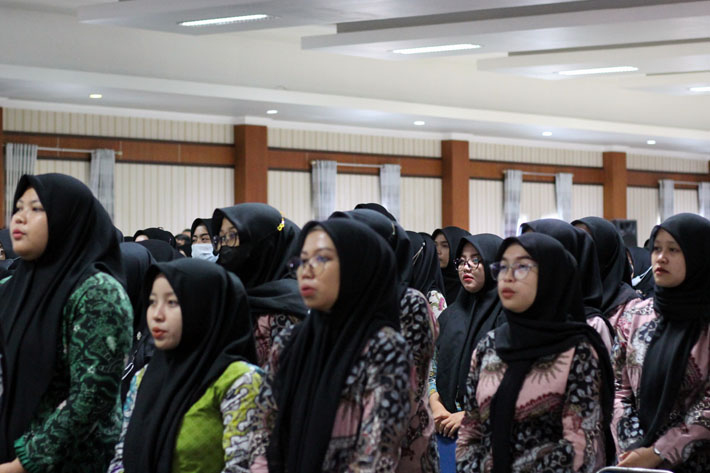 435 Calon Lulusan UNIMUGO Ikuti Baitul Arqam Purna Studi dan Job Fair 2024