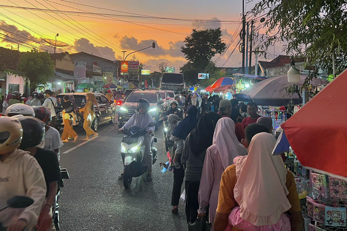 Pasar Senggol Selang: Warisan Tradisi dari Masa&nbsp;Mataram